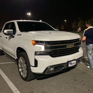 Meet your Posher, Francisco